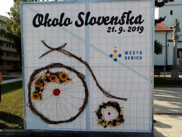 Výzdoba k OKOLO SLOVENSKA pripomína priekopníka bicyklovania zo Senice