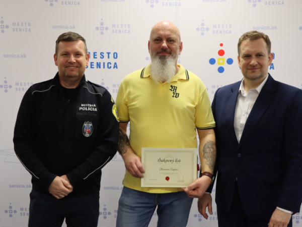 Po takmer 30-tich rokoch služby odchádza z mestskej polície Roman Ščepka