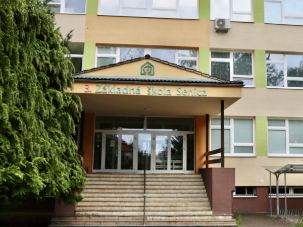 Výberové konanie na obsadenie miesta riaditeľa základnej školy