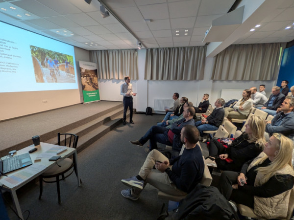 Jarná škola cyklodopravy zavítala do Senice