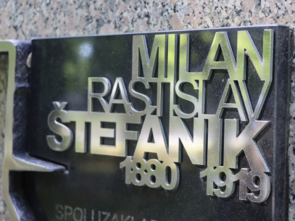 Senica si pripomenula 107. výročie úmrtia generála Milana Rastislava Štefánika