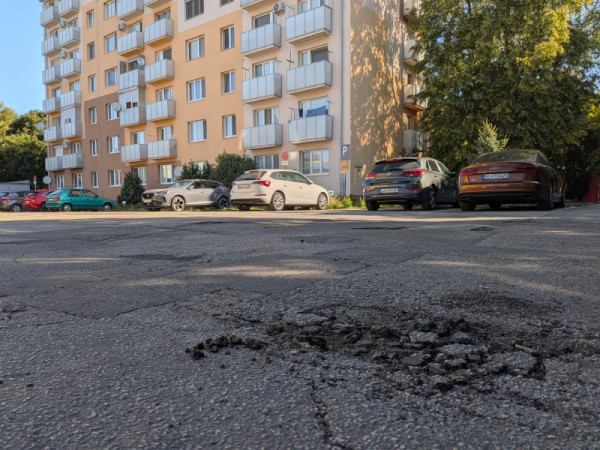 Ďalšia oprava ciest na Palárikovej a Robotníckej ulici