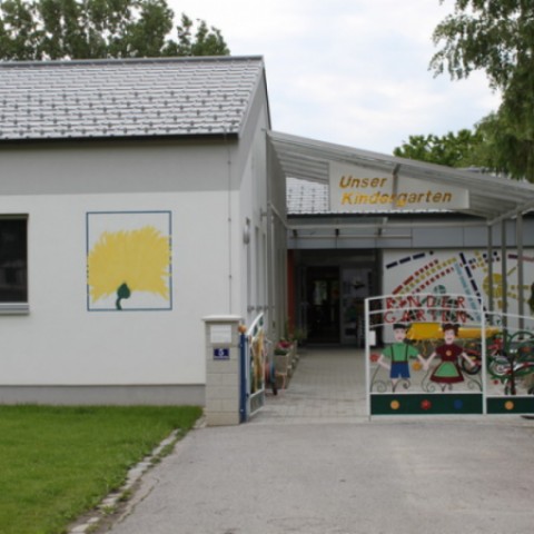Foto z Materskej školy vo Weikendorfe