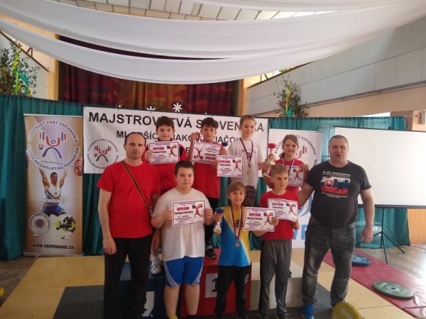 Úspechy BARBELLu na majstrovstvách Slovenska v mládežníckom štvorboji