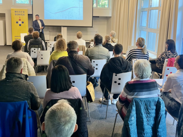 Na káve s primátorom: budovanie cyklotrás pokračuje, čo sa deje so stromami v našom parku?