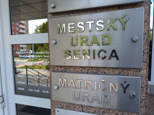 Skrátené úradné hodiny v utorok 23. 12. 2025