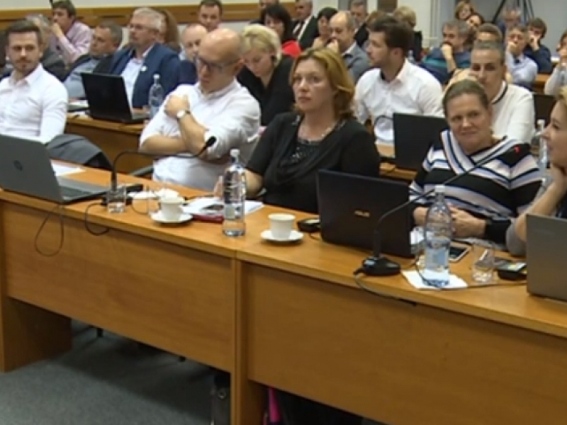 Poslanci schválili nový, tzv. miestny poplatok za rozvoj