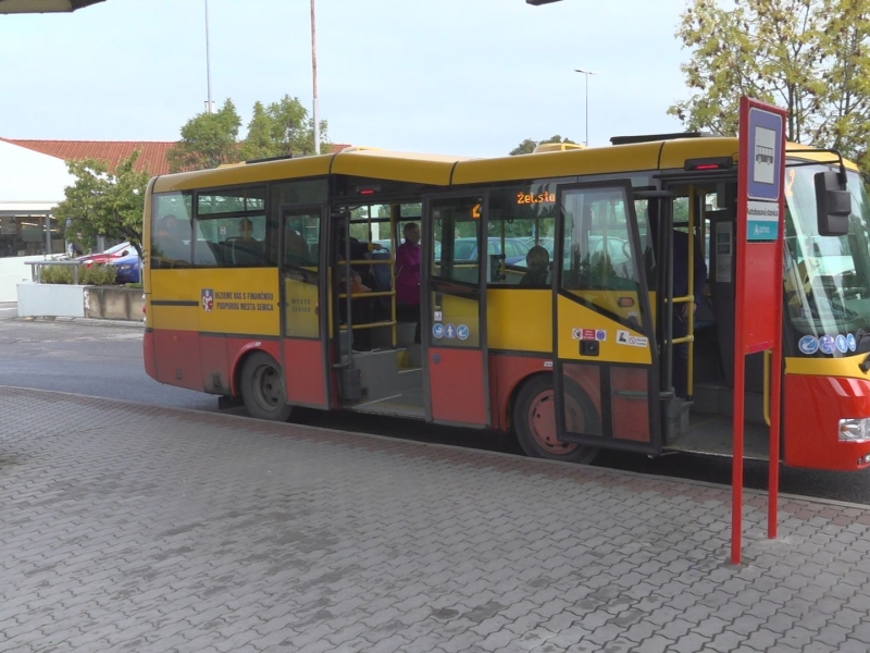 Mesto Senica vyhlásilo verejné obstarávanie na MHD