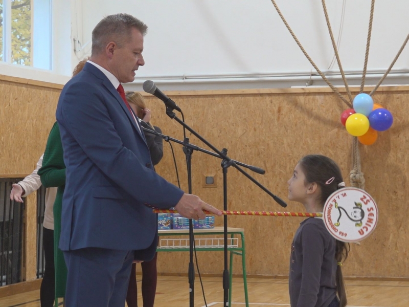 Prváci na ZŠ na Komenského ulici mali slávnostnú imatrikuláciu