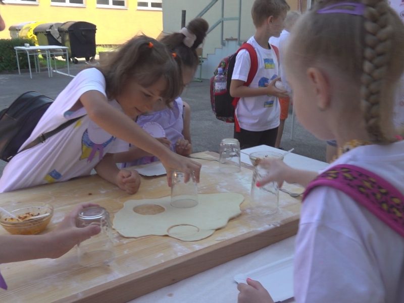 Senickí žiaci spoznávali ukrajinské zvyky, tradície a jedlo